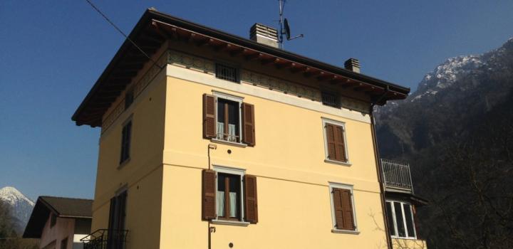 Restructuring of residential building to LENNA (Bergamo)